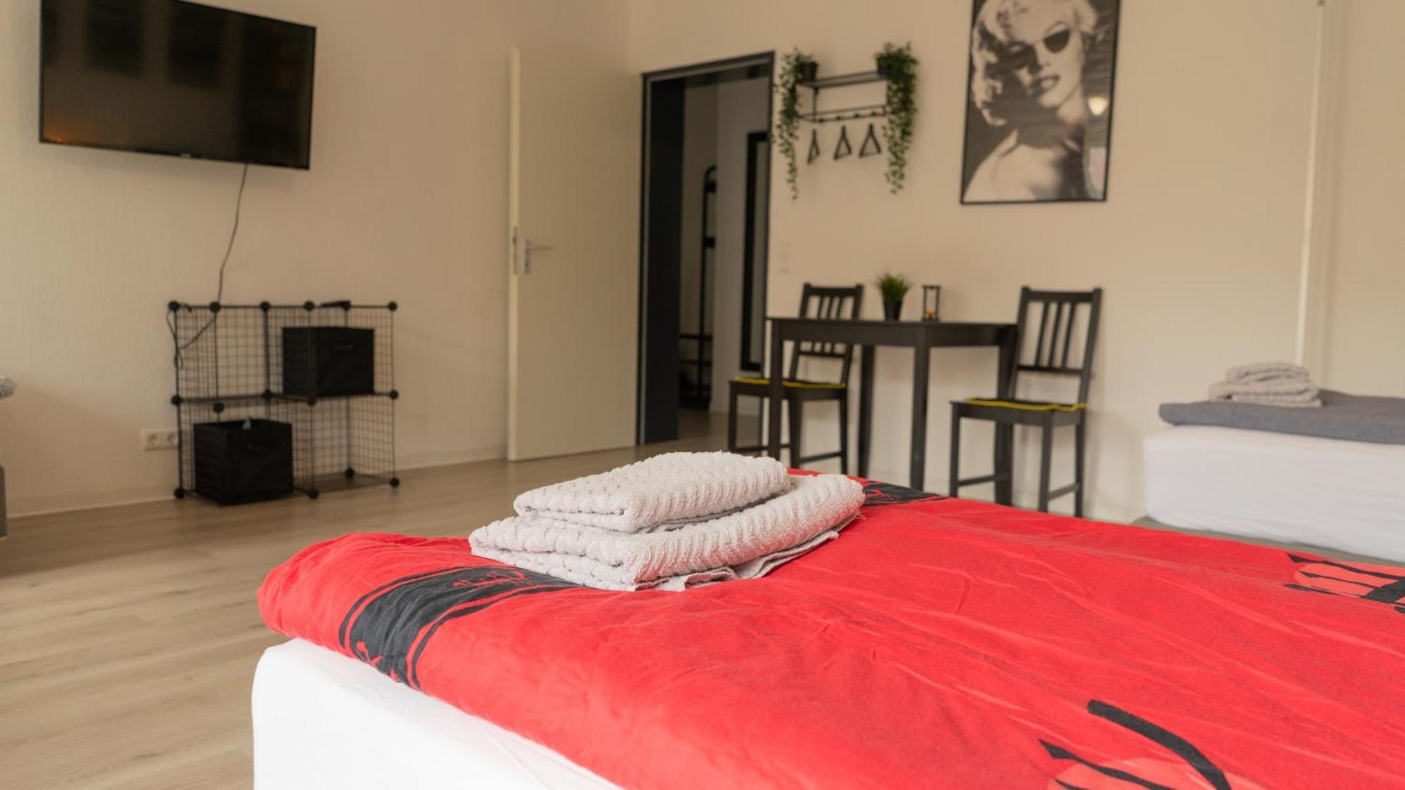 2 Zimmer Wohnung In Хановер Екстериор снимка